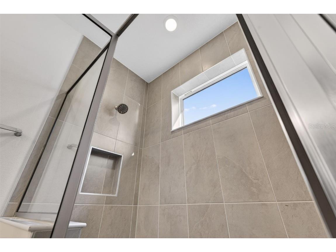 983 Fiesta Key Circle Lady Lake FL 32159 S5139228 image18