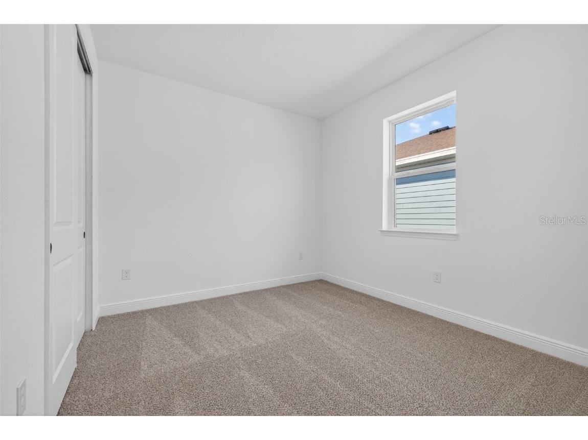 983 Fiesta Key Circle Lady Lake FL 32159 S5139228 image24