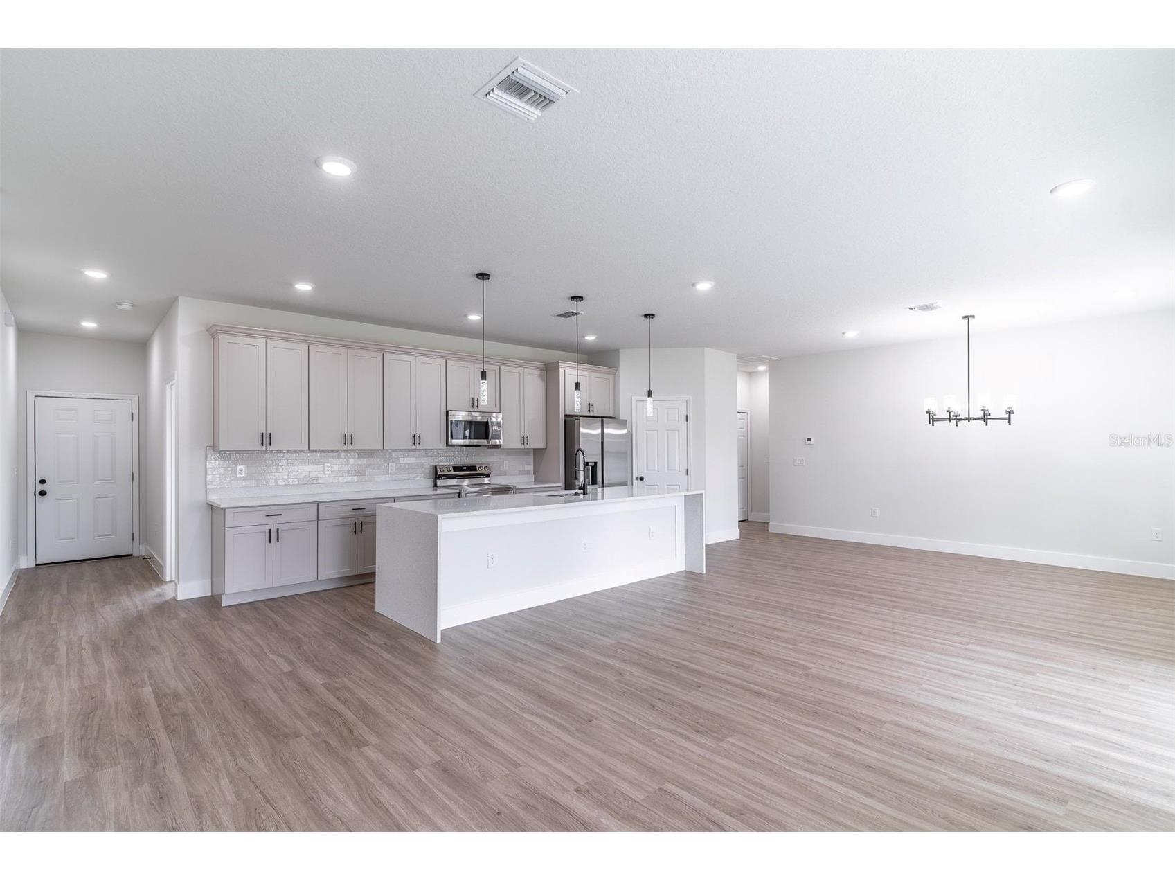 983 Pace Drive NW Palm Bay FL 32907 O6384293 image7
