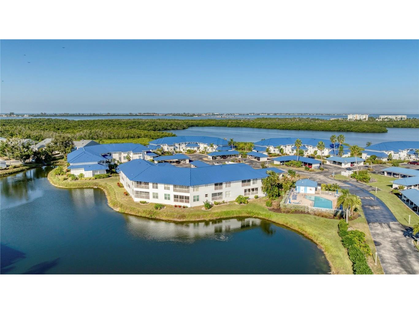 983 Sandpiper Circle Bradenton FL 34209 A4673421 image35