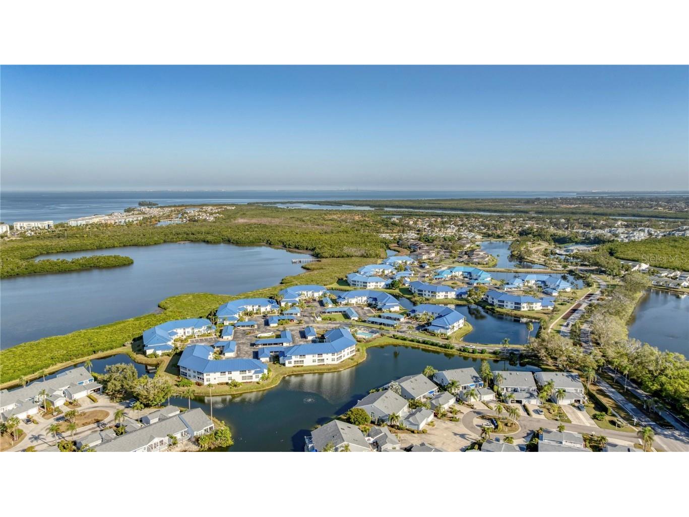 983 Sandpiper Circle Bradenton FL 34209 A4673421 image37