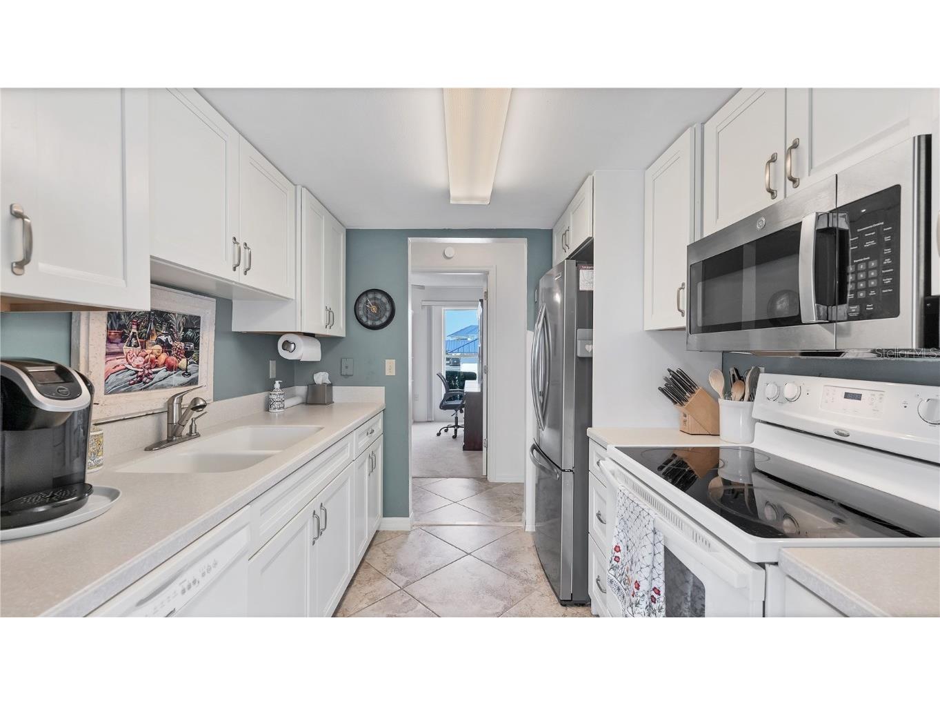 983 Sandpiper Circle Bradenton FL 34209 A4673421 image9