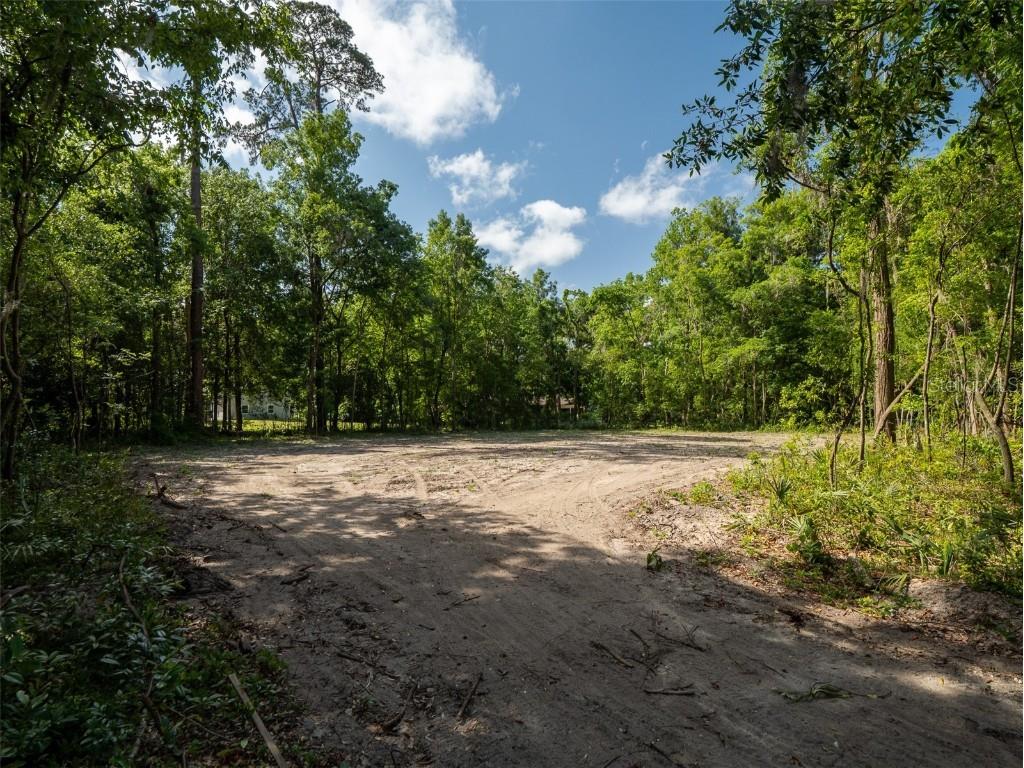 983 SW 25th Place Gainesville FL 32601 GC530402 image2