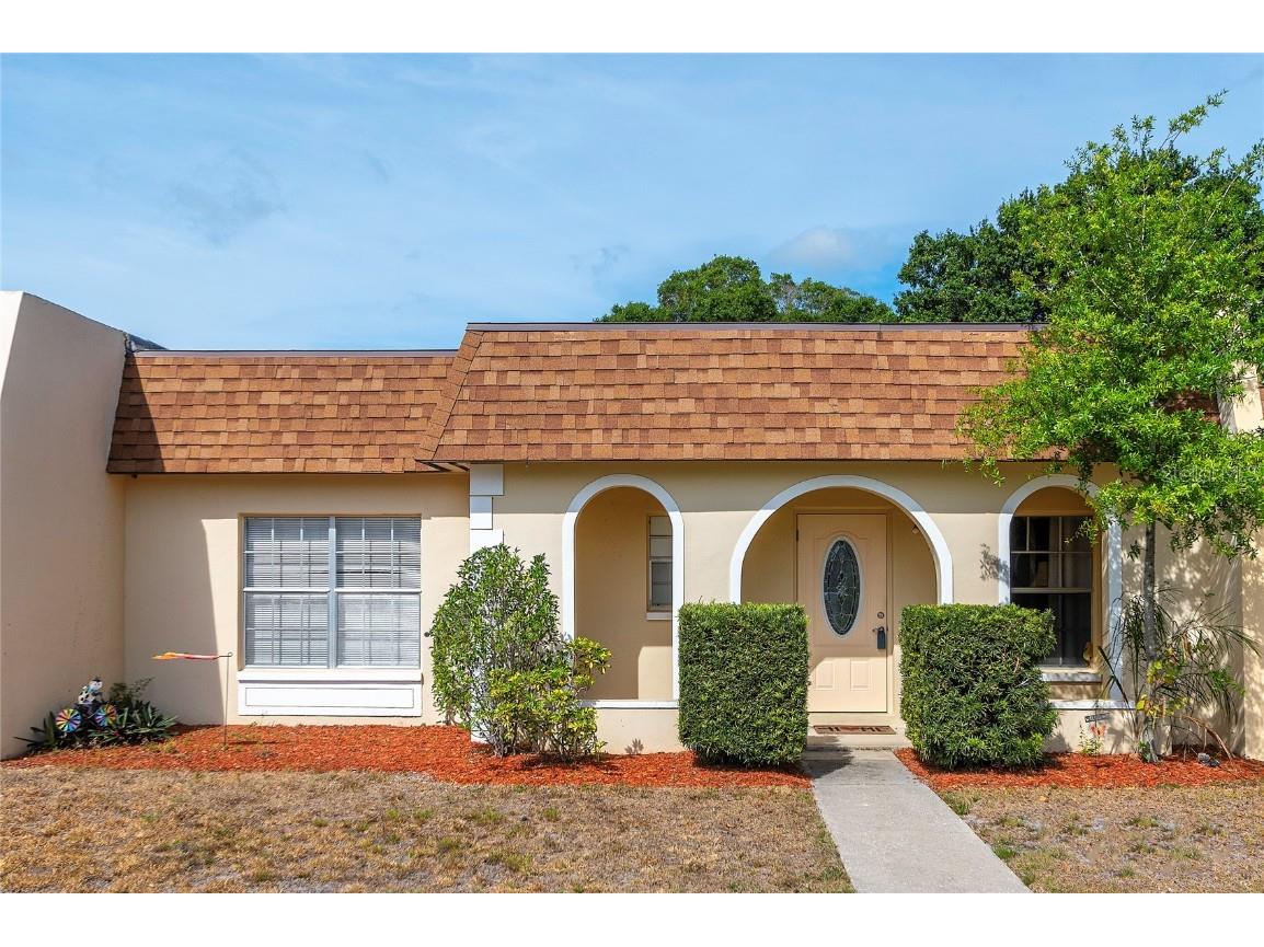 9834 86th Street Seminole FL 33777 U8195028 image1