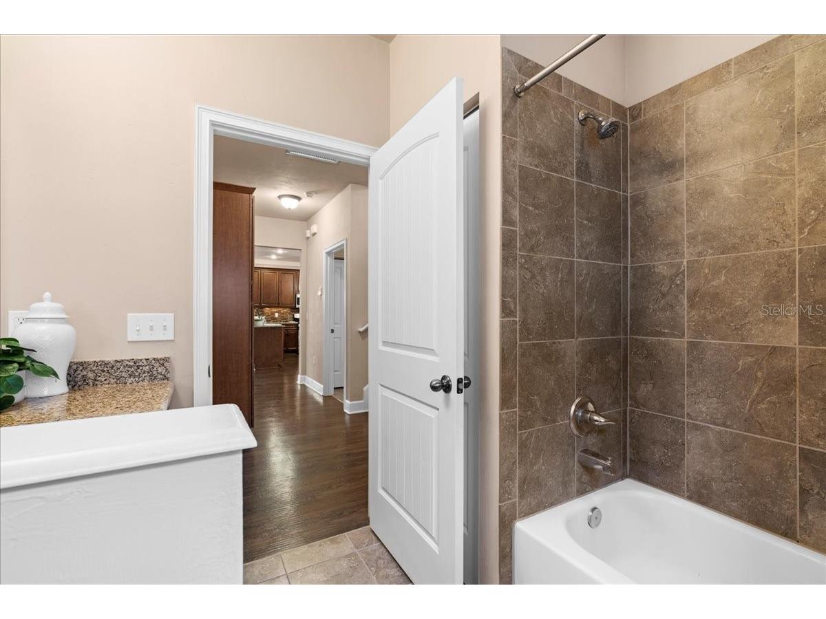 9834 NW 17th Road Gainesville FL 32606 GC535964 image24