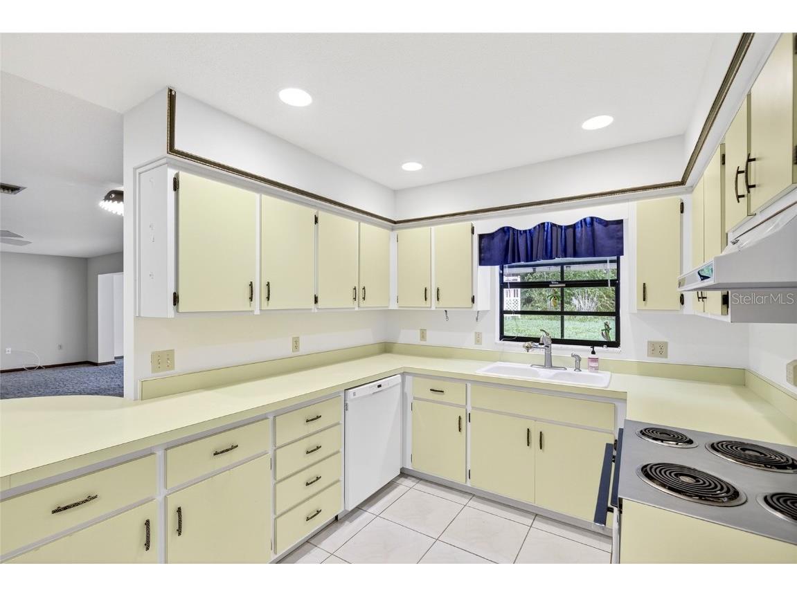 9835 Wedgewood Lane Leesburg FL 34788 OM710992 image11