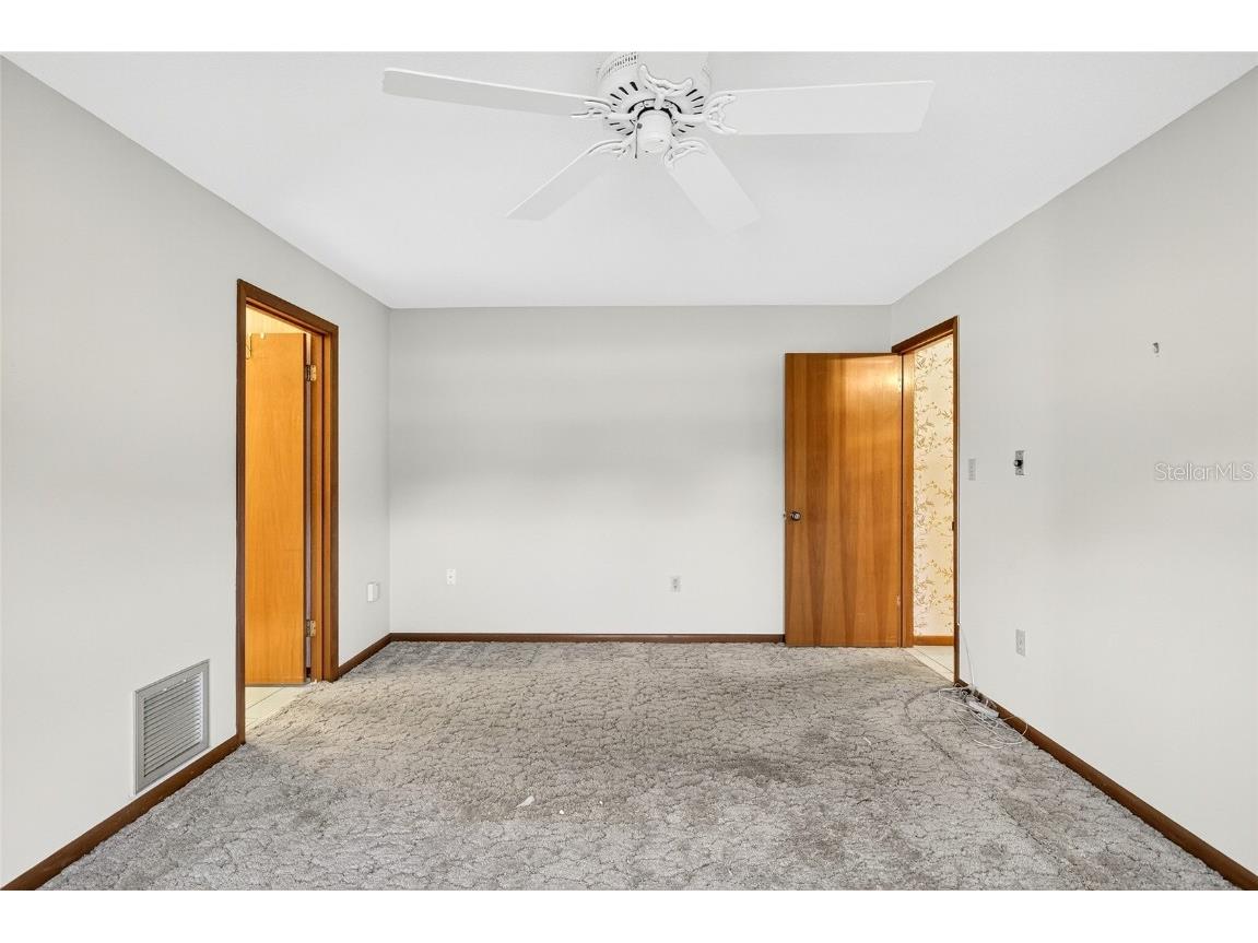 9835 Wedgewood Lane Leesburg FL 34788 OM710992 image26