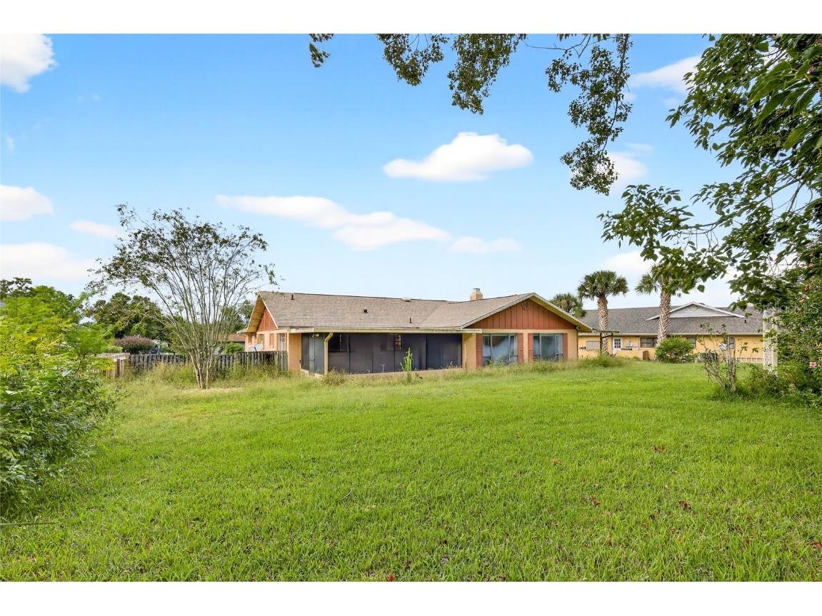 9835 Wedgewood Lane Leesburg FL 34788 OM710992 image38