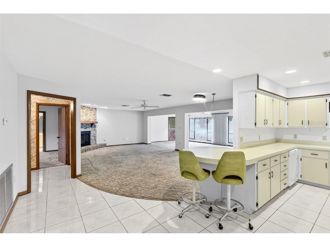 9835 Wedgewood Lane Leesburg FL 34788 OM710992 image5