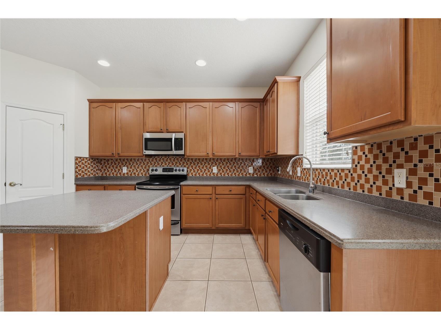 9836 Old Patina Way Orlando FL 32832 O6404905 image12