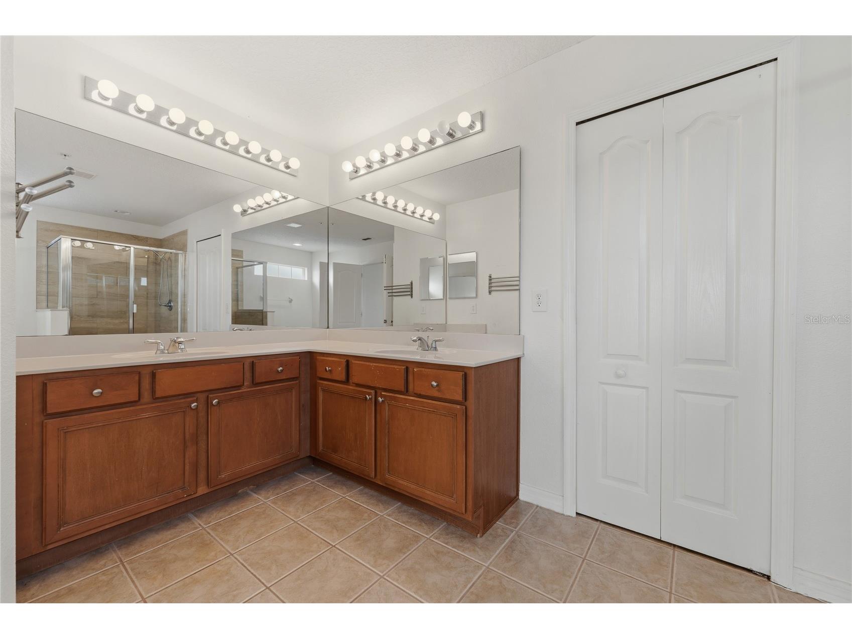 9836 Old Patina Way Orlando FL 32832 O6404905 image16