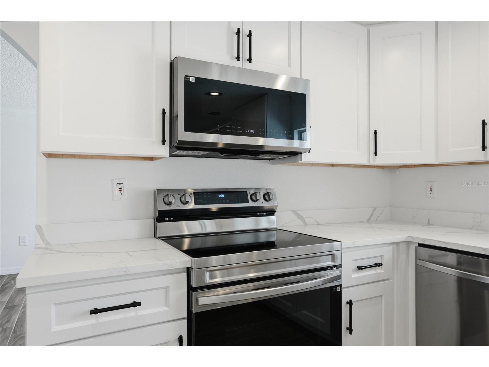 9837 Island Harbor Drive Port Richey FL 34668 W7882302 image15