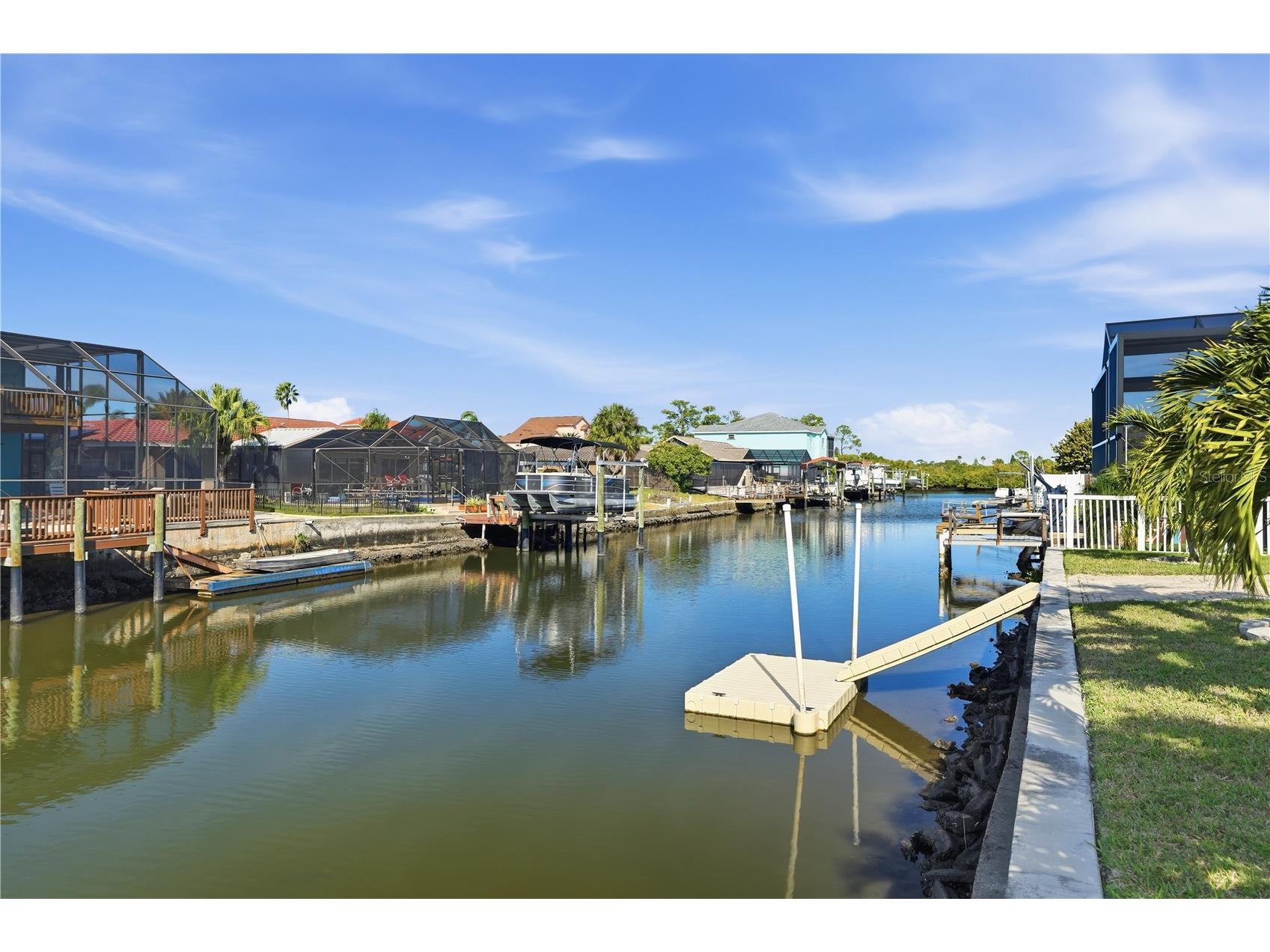 9837 Island Harbor Drive Port Richey FL 34668 W7882302 image45