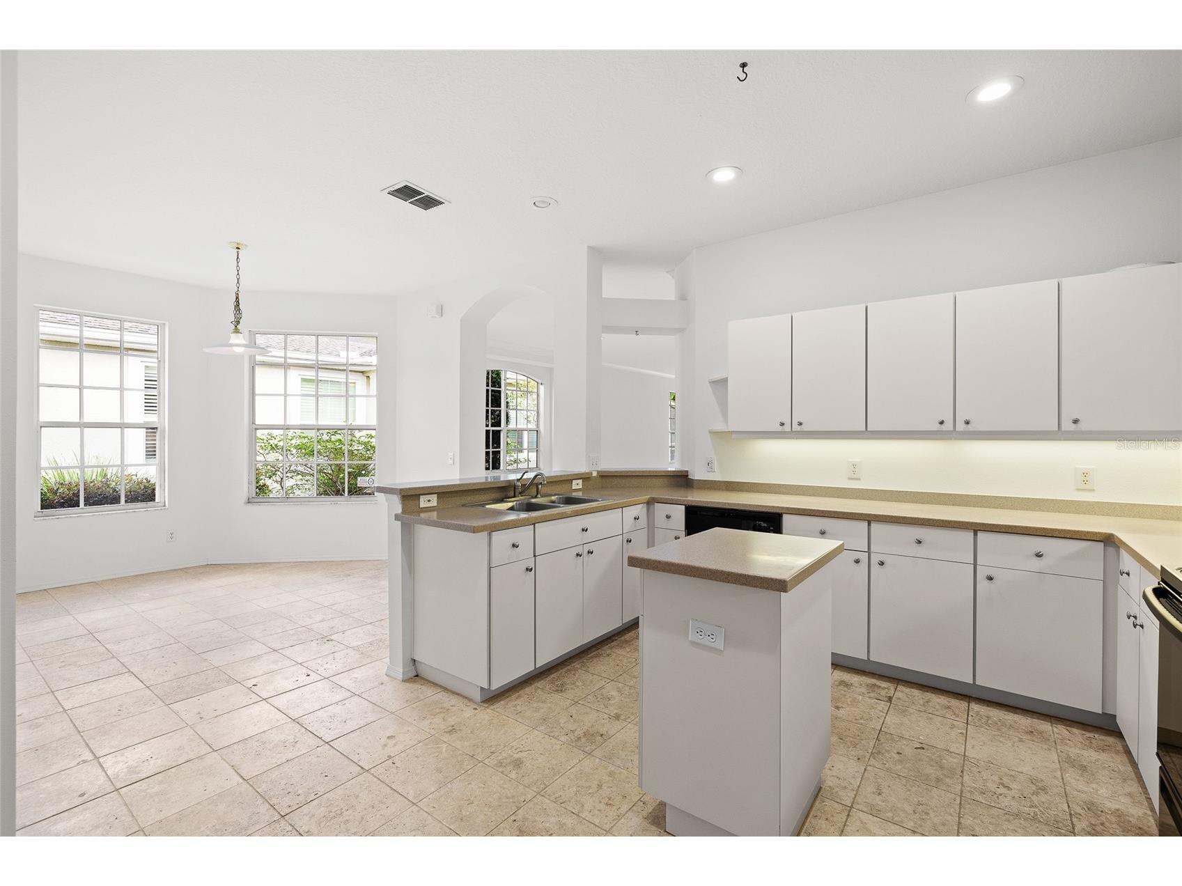 9838 Bridgeton Drive Tampa FL 33626 TB8491227 image17