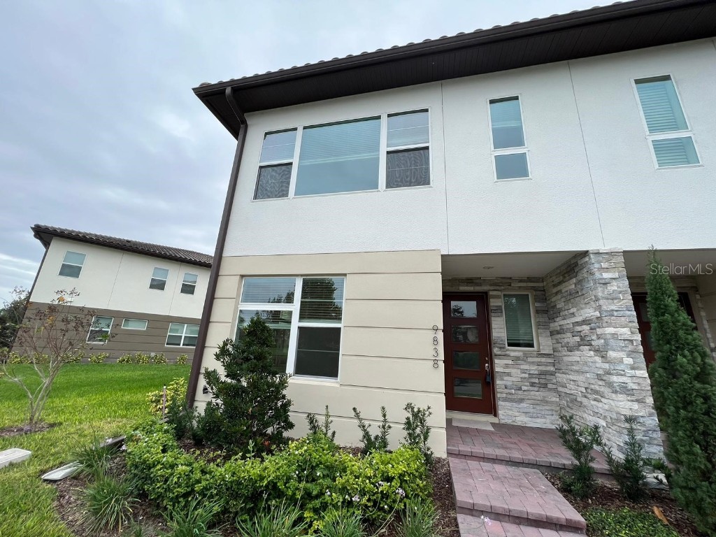 9838 Bucklow Hill Drive Orlando FL 32832 S5094953 image1