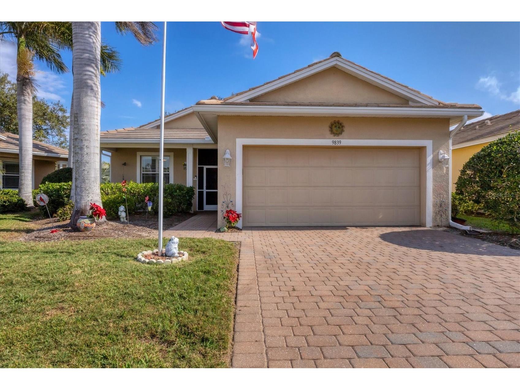 9839 Nostalgia Place Englewood FL 34223 D6145728 image1