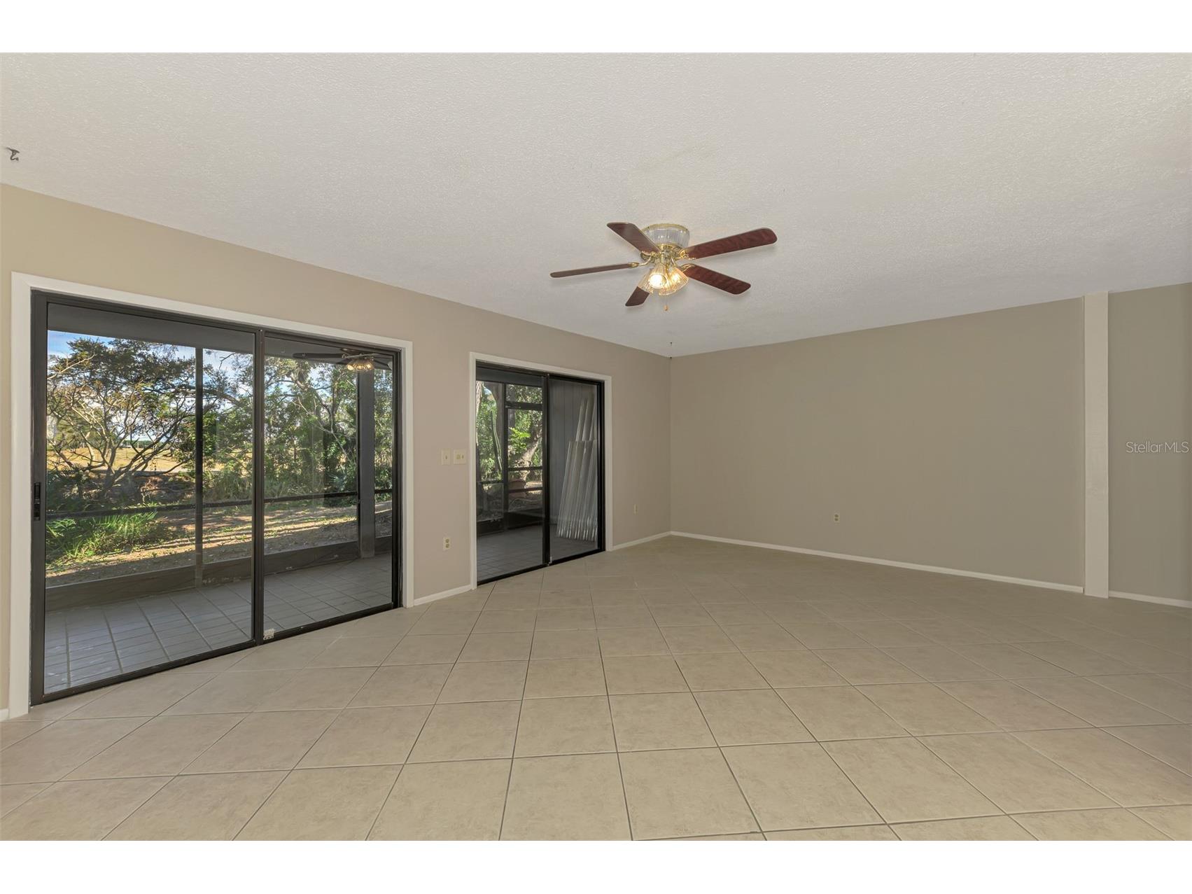 984 N Beneva Road #T7 Sarasota FL 34232 A4682820 image14
