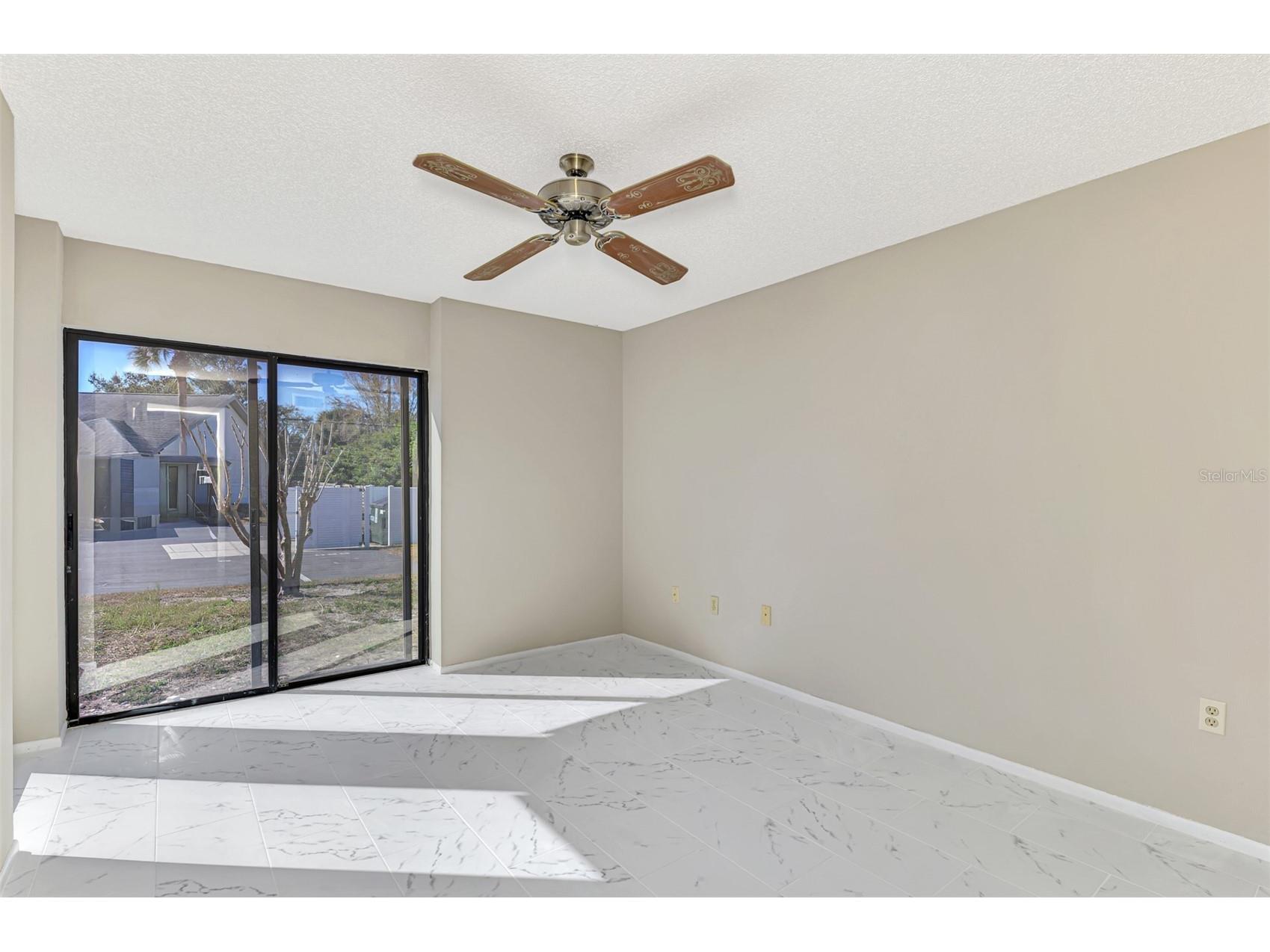 984 N Beneva Road #T7 Sarasota FL 34232 A4682820 image21