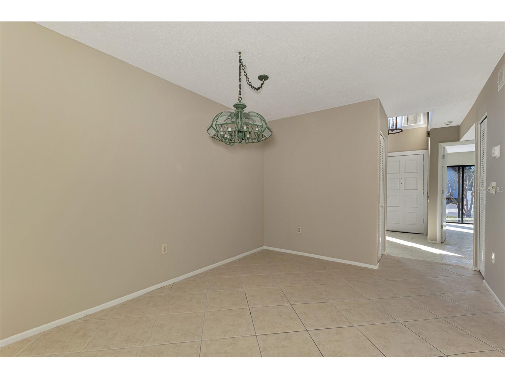 984 N Beneva Road #T7 Sarasota FL 34232 A4682820 image9