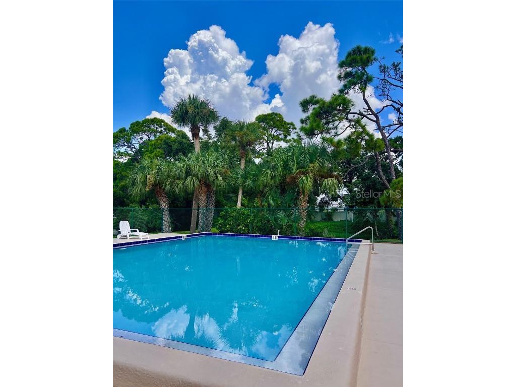 984 Sunridge Drive #J3 Sarasota FL 34234 A4662648 image23