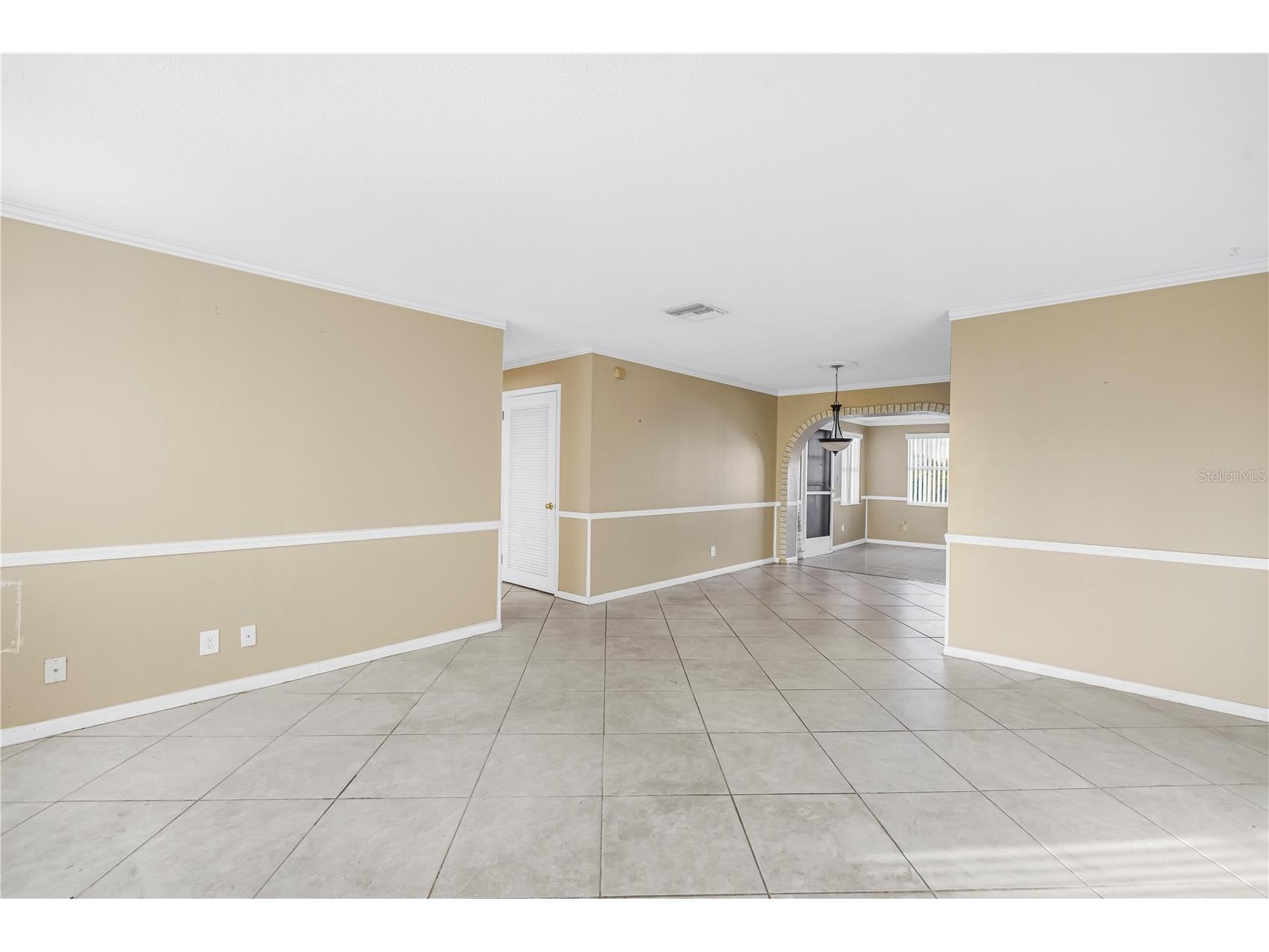 9840 Mainlands Boulevard W Pinellas Park FL 33782 TB8465978 image2
