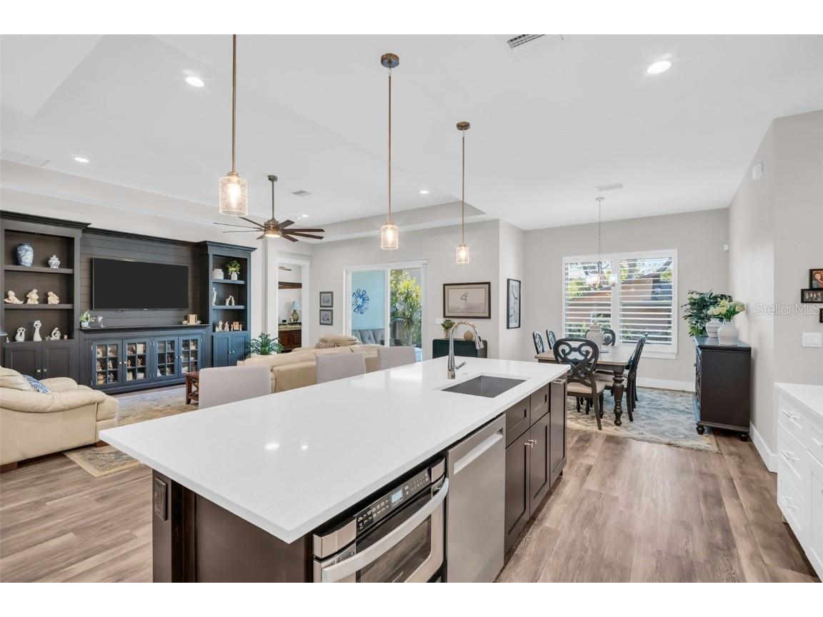 9840 W Bay Street Seminole FL 33776 TB8456969 image12