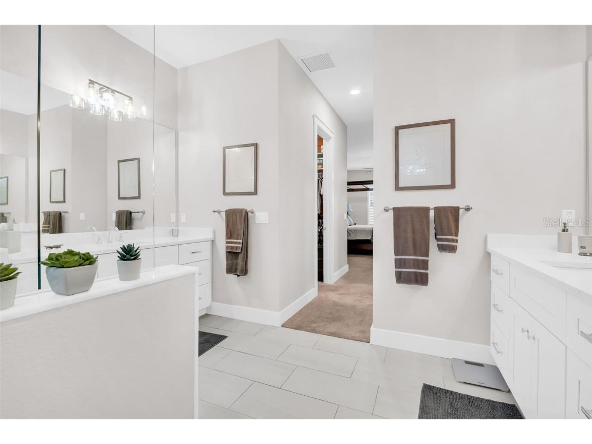 9840 W Bay Street Seminole FL 33776 TB8456969 image47