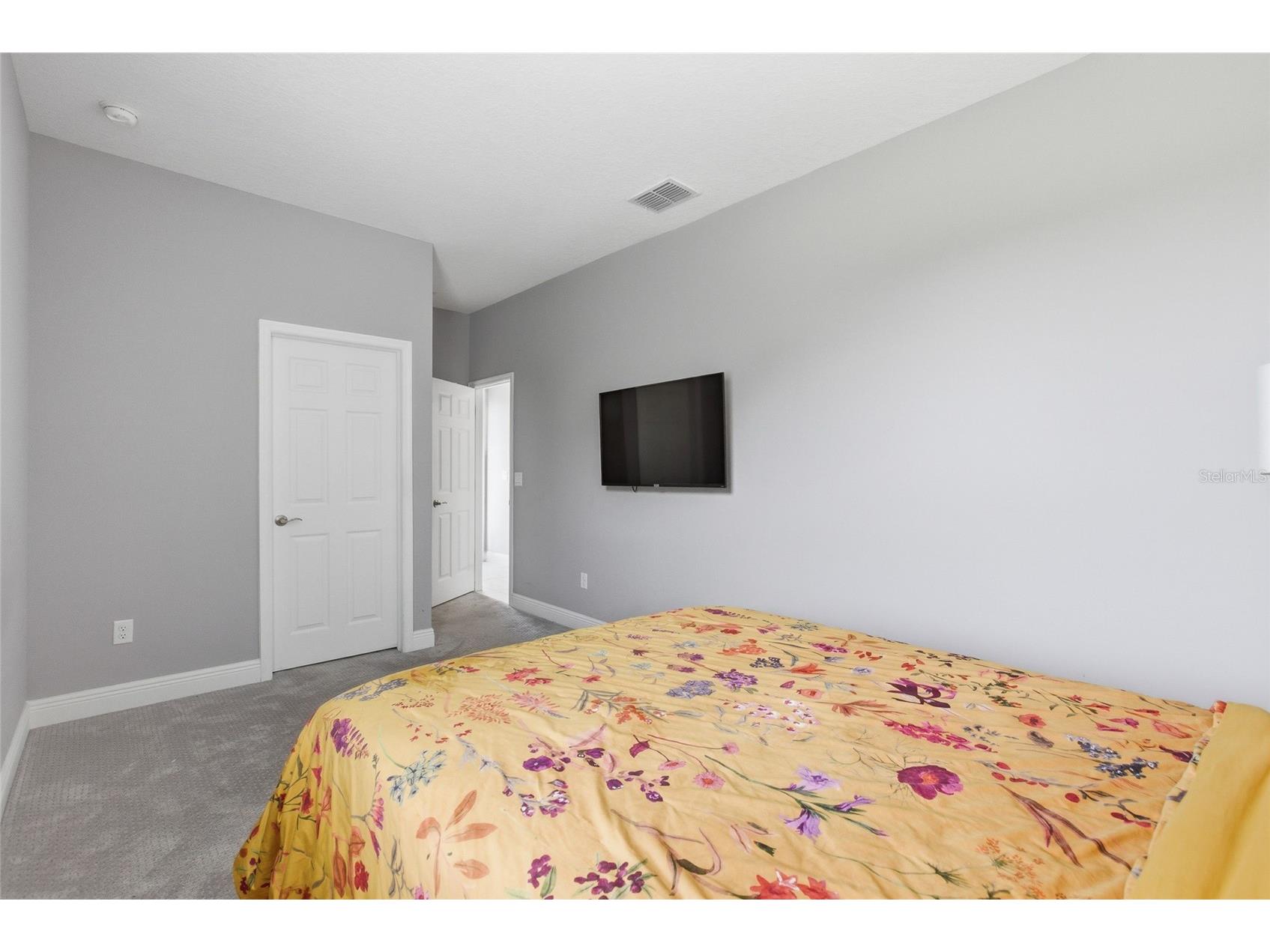 9844 Cabernet Avenue Seffner FL 33584 TB8512272 image21