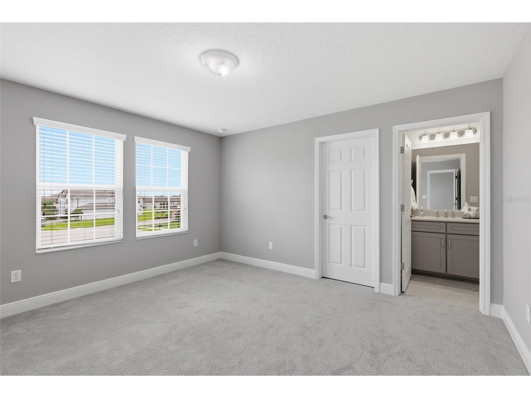 9844 Cabernet Avenue Seffner FL 33584 TB8512272 image40