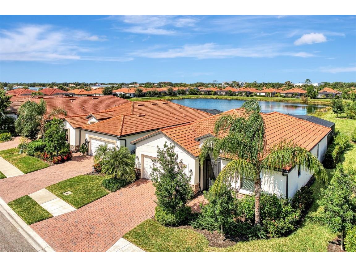 9844 Hilltop Drive Venice FL 34292 N6129249 image1