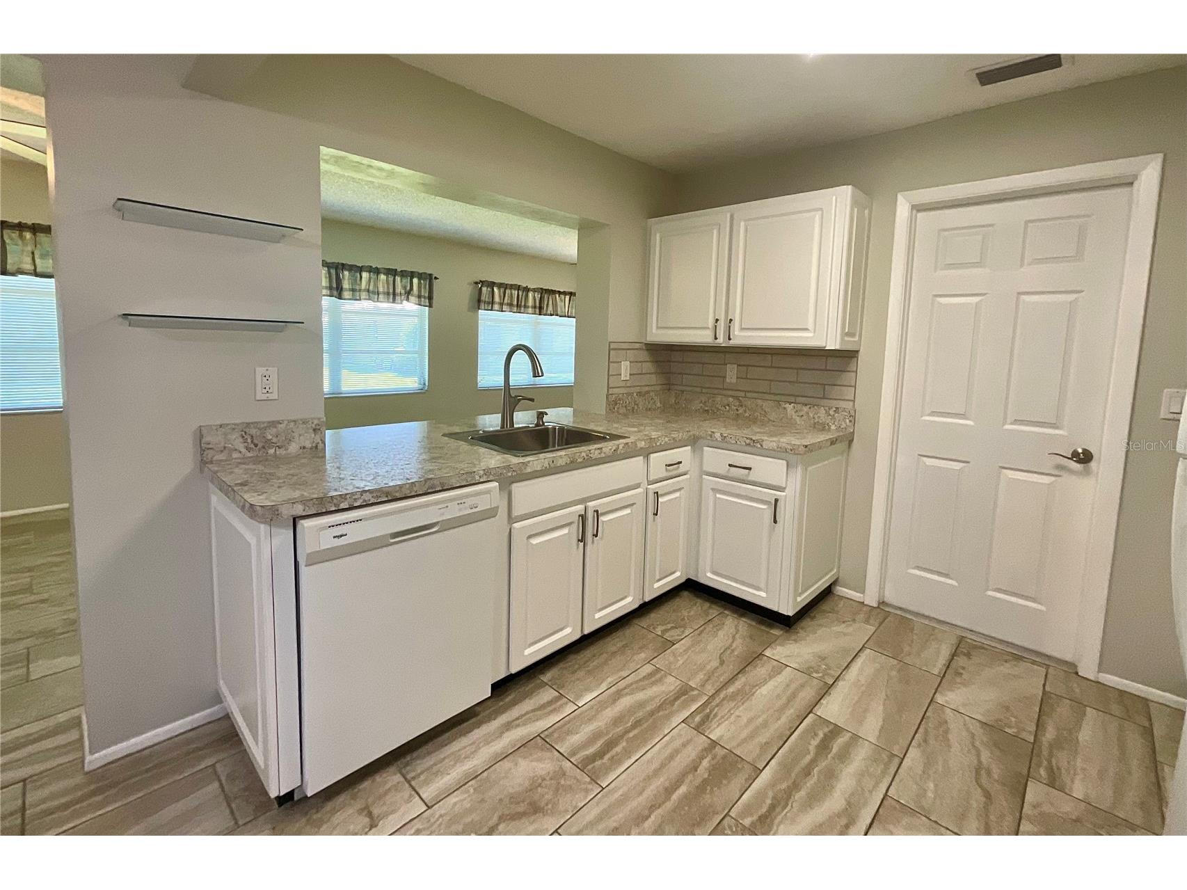 9849 39th Way N Pinellas Park FL 33782 TB8511633 image10