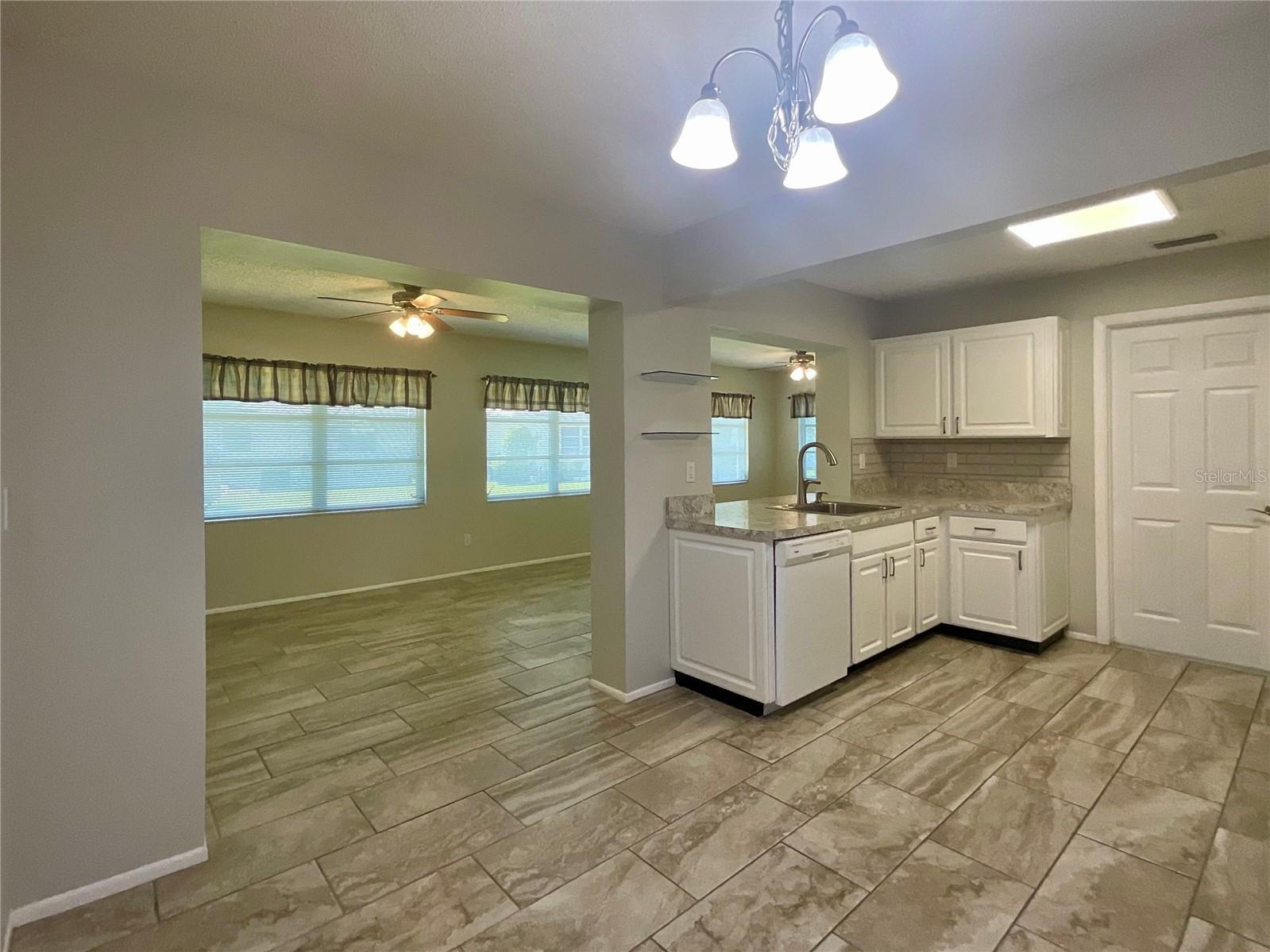 9849 39th Way N Pinellas Park FL 33782 TB8511633 image8