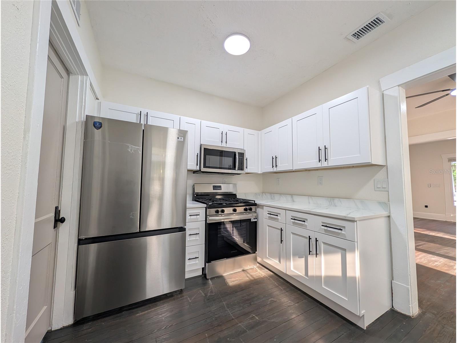 985 8th Avenue S #S Saint Petersburg FL 33705 TB8507750 image11