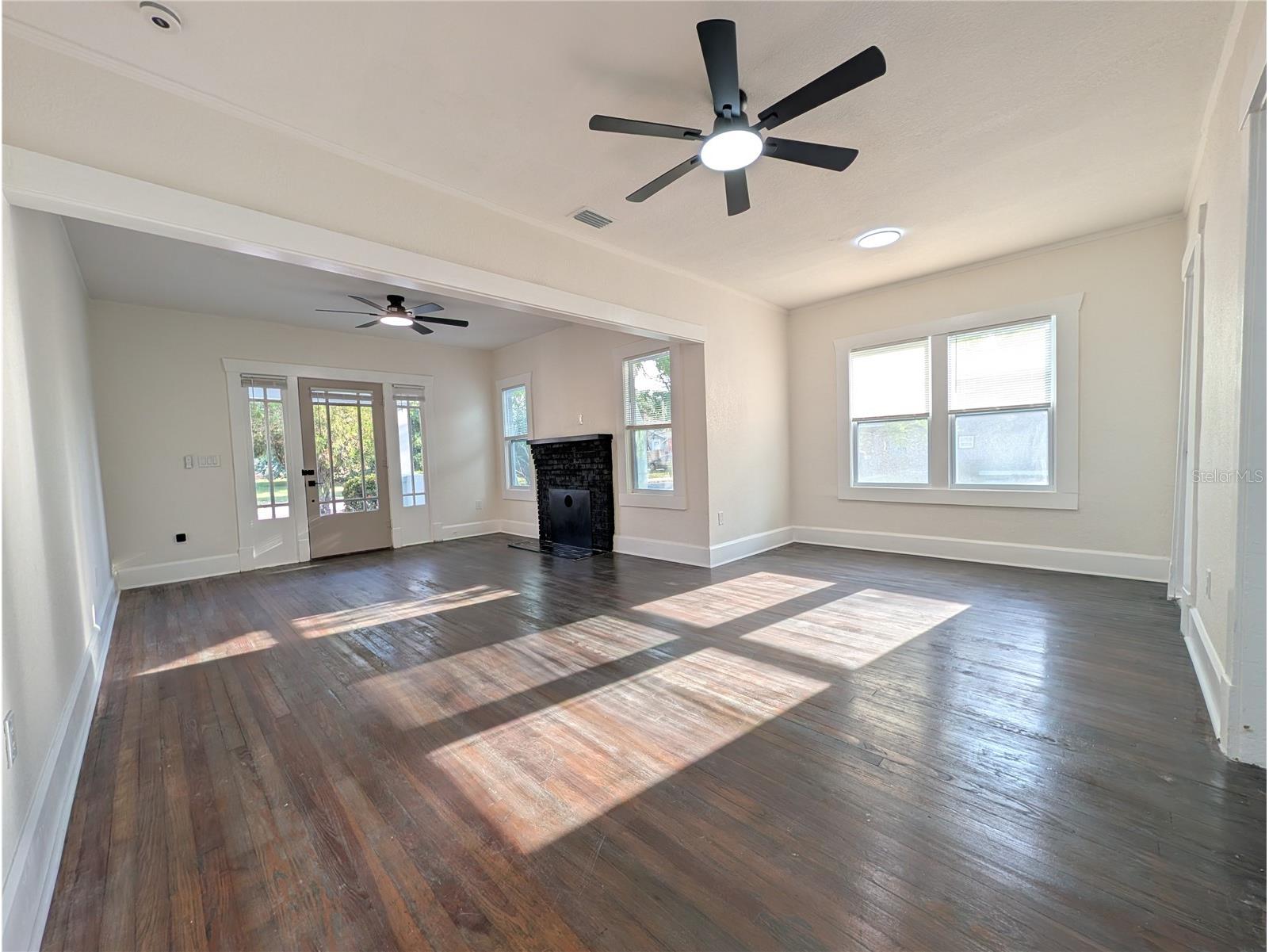 985 8th Avenue S #S Saint Petersburg FL 33705 TB8507750 image8