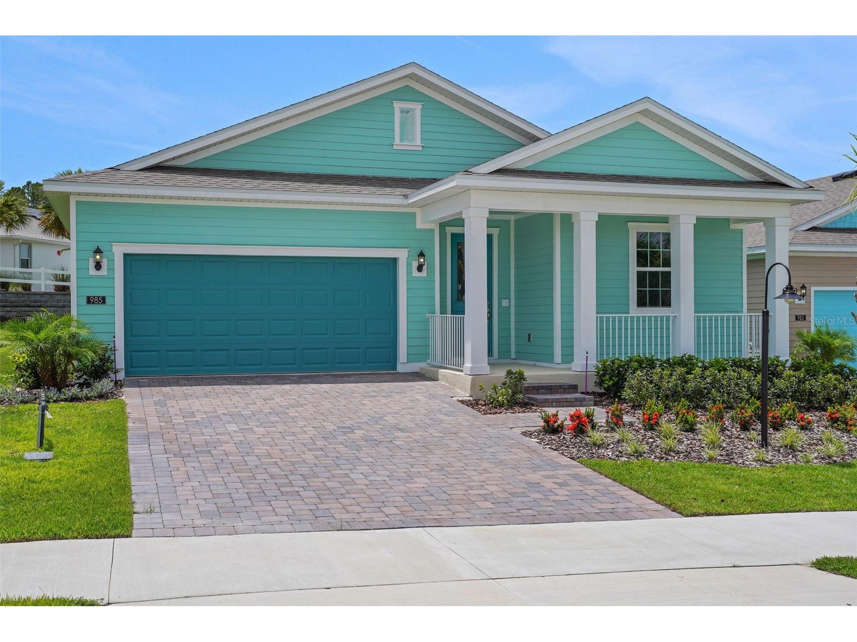 985 Fiesta Key Circle Lady Lake FL 32159 G5107231 image1