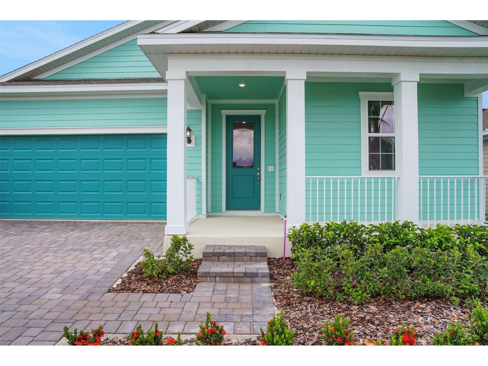 985 Fiesta Key Circle Lady Lake FL 32159 G5107231 image2