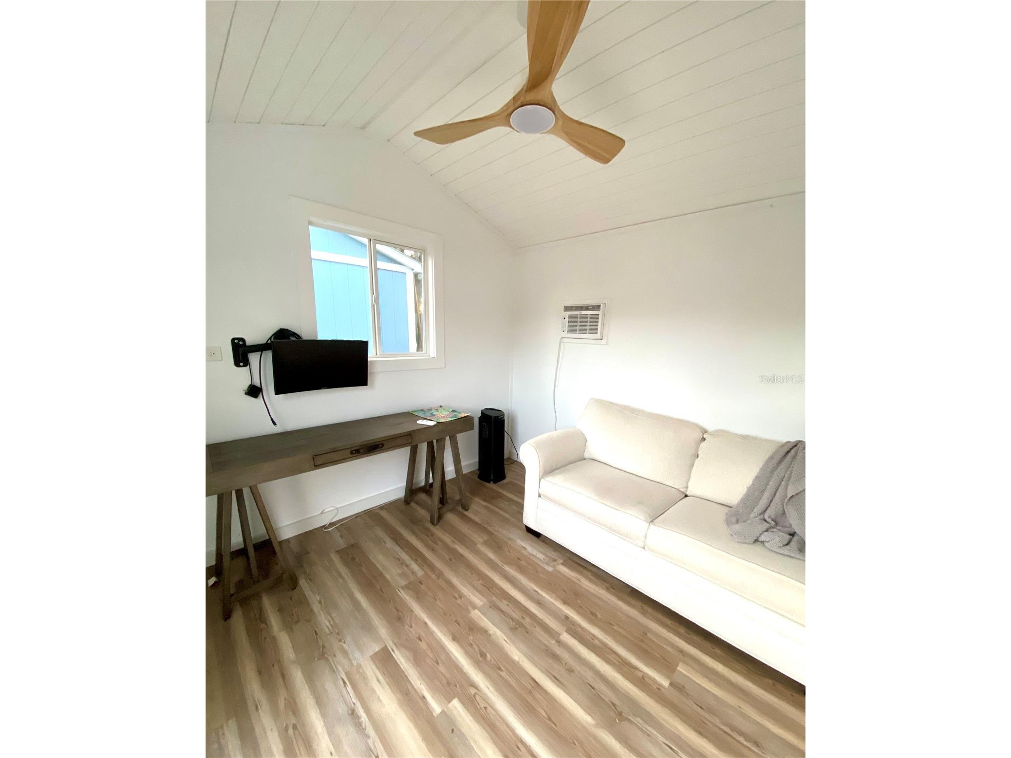 985 Gulf View Boulevard Dunedin FL 34698 TB8488770 image19