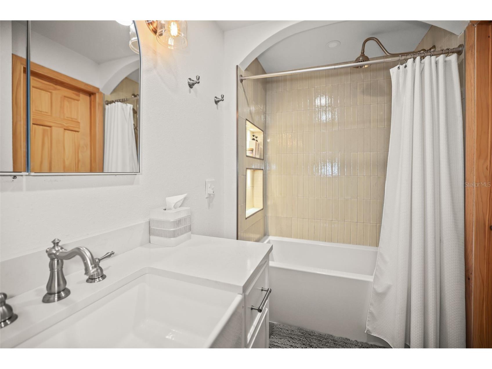 985 Gulf View Boulevard Dunedin FL 34698 TB8488770 image36