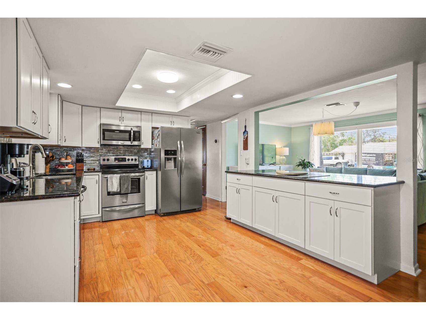 985 Gulf View Boulevard Dunedin FL 34698 TB8488770 image5