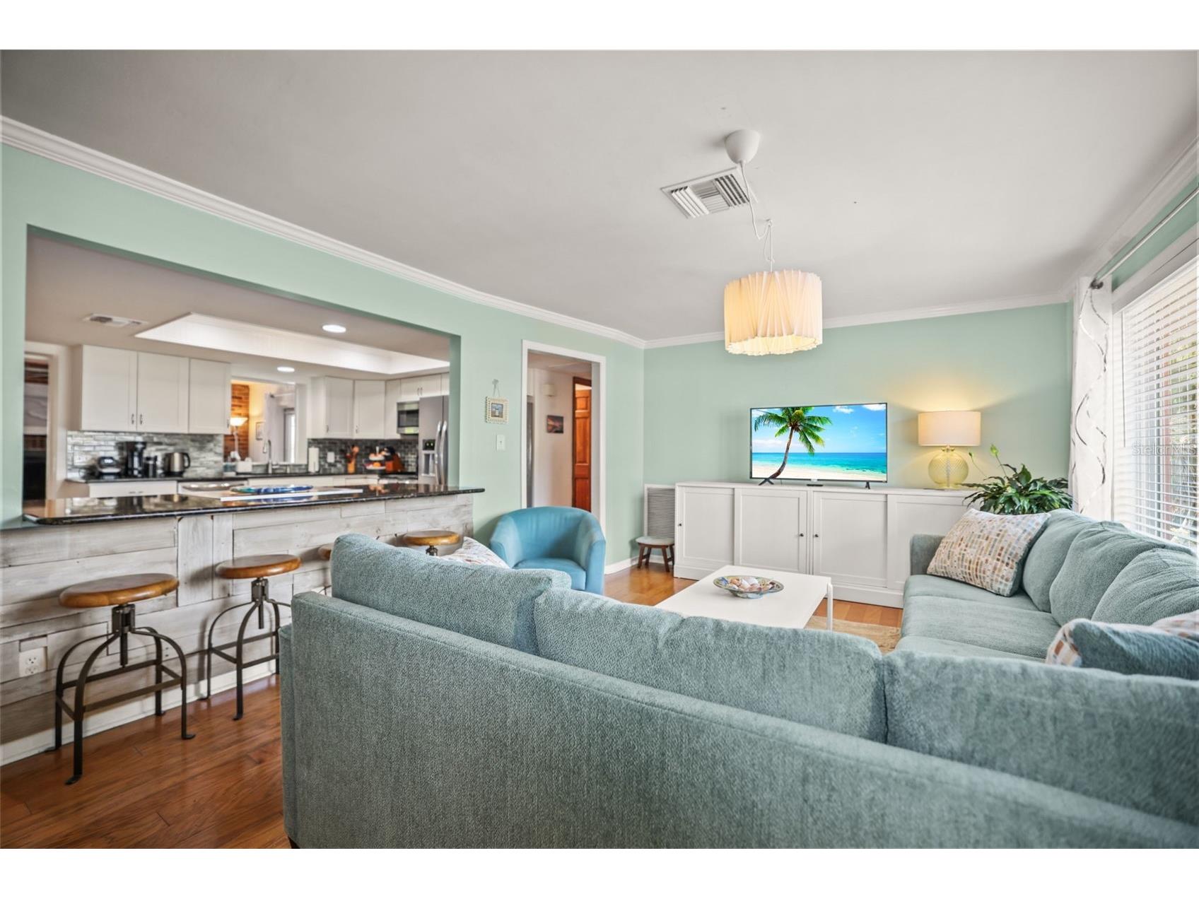 985 Gulf View Boulevard Dunedin FL 34698 TB8488770 image6