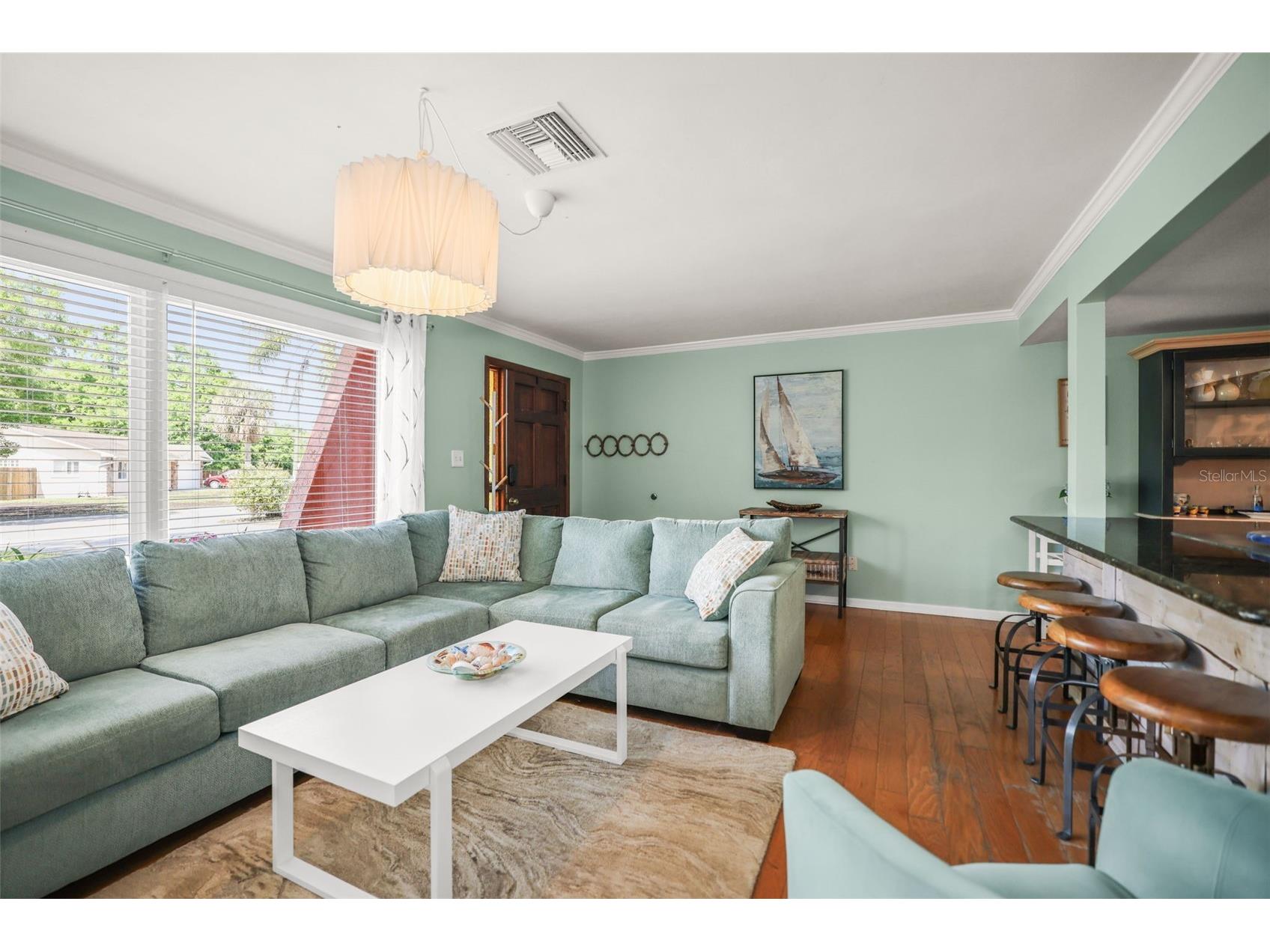 985 Gulf View Boulevard Dunedin FL 34698 TB8488770 image8