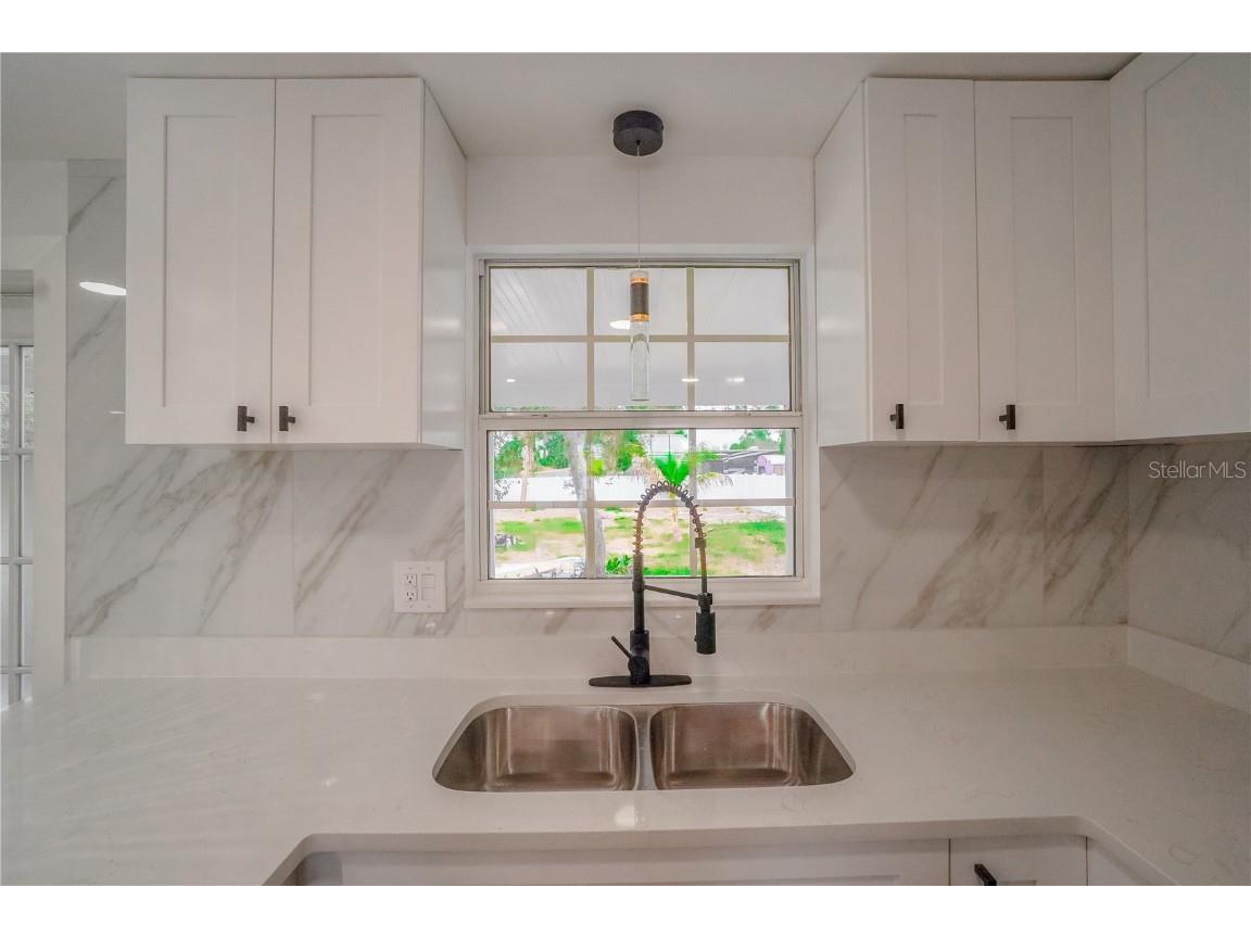 985 Liberty Street Englewood FL 34223 A4675554 image11