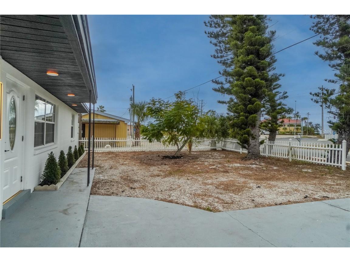 985 Liberty Street Englewood FL 34223 A4675554 image4