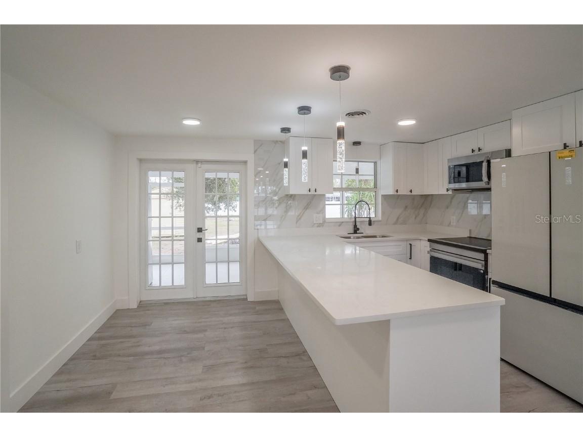 985 Liberty Street Englewood FL 34223 A4675554 image8