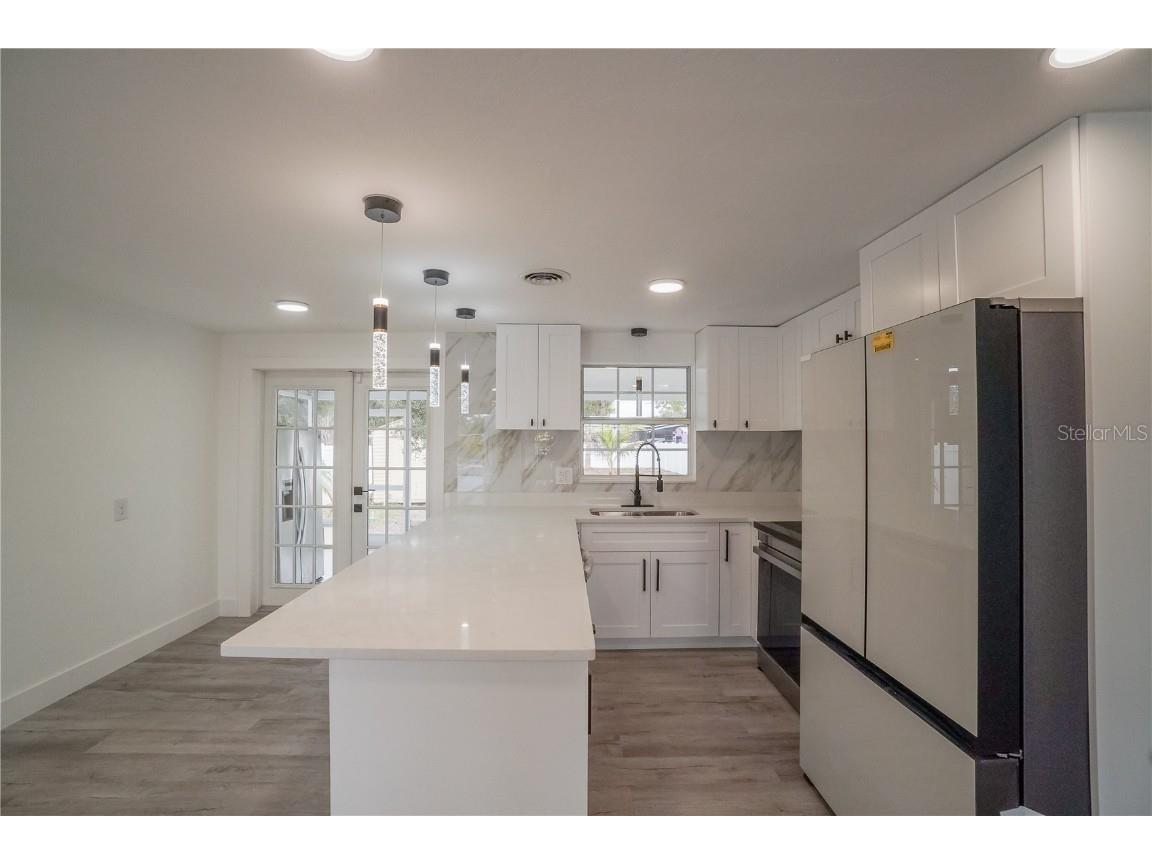 985 Liberty Street Englewood FL 34223 A4675554 image9