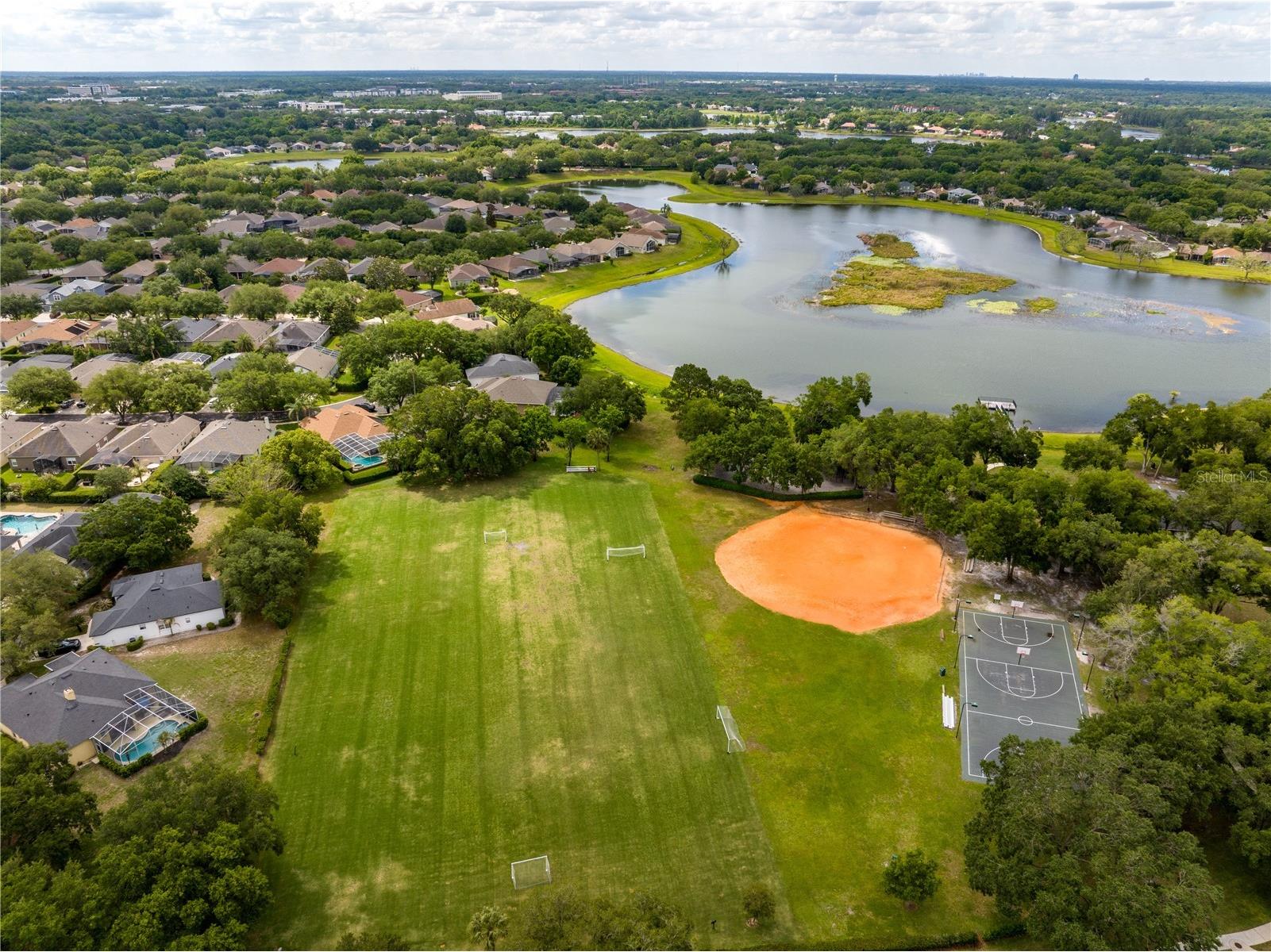 985 Ridgemount Place Lake Mary FL 32746 O6374738 image24