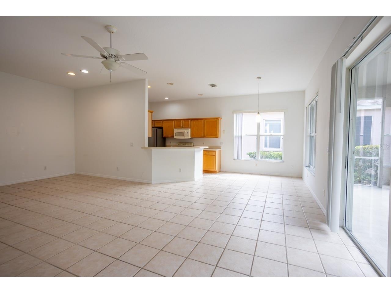 985 Ridgemount Place Lake Mary FL 32746 O6374738 image5