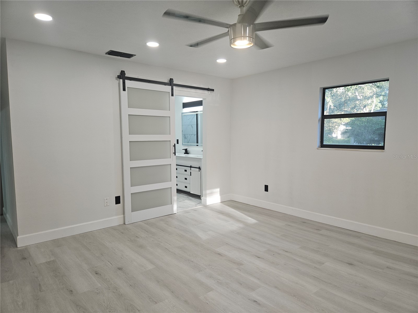 985 SE 56th Court Ocala FL 34480 OM711376 image12