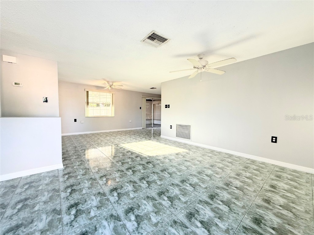 9850 Richwood Lane Port Richey FL 34668 W7874799 image2