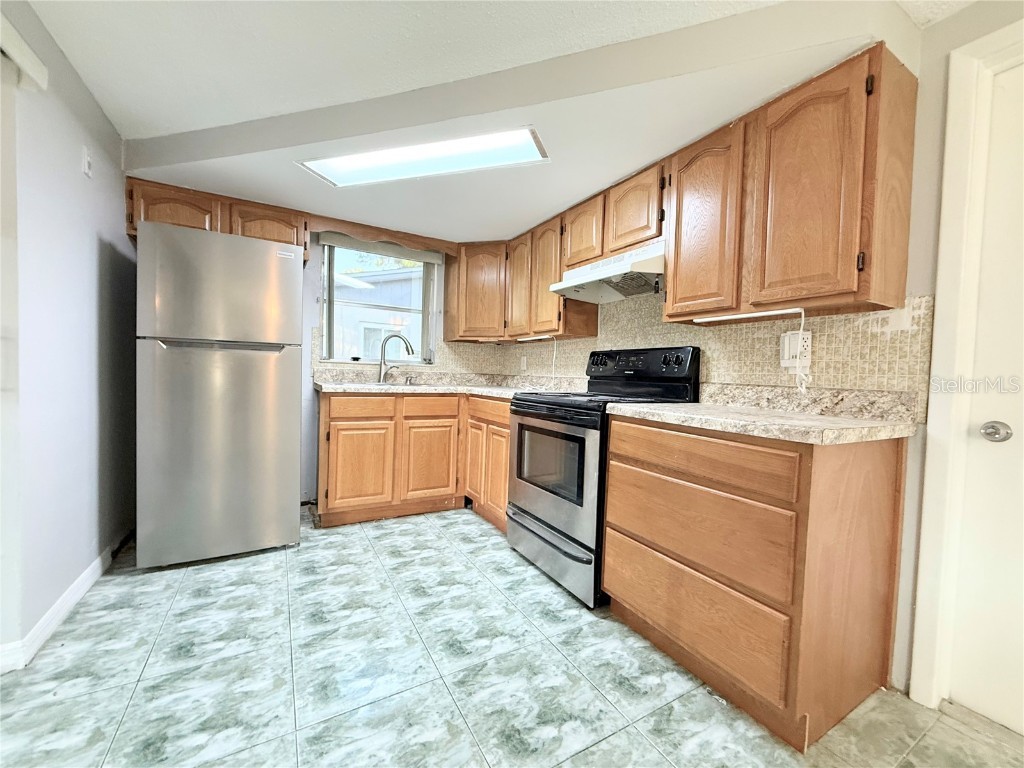 9850 Richwood Lane Port Richey FL 34668 W7874799 image4